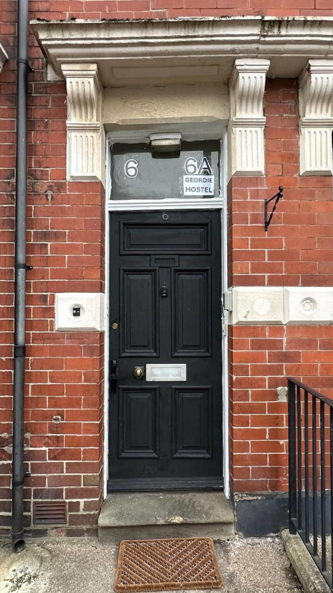Geordie Hostel นิวคาสเซิล อะพอน ไทน์ ภายนอก รูปภาพ